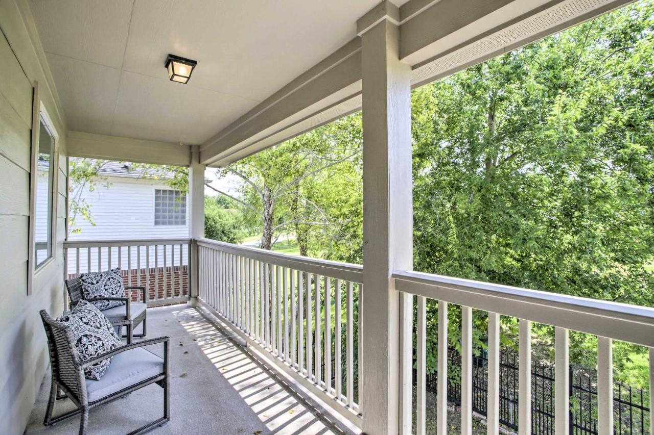 Lovely Montgomery Retreat With Patio And Yard! Exterior photo